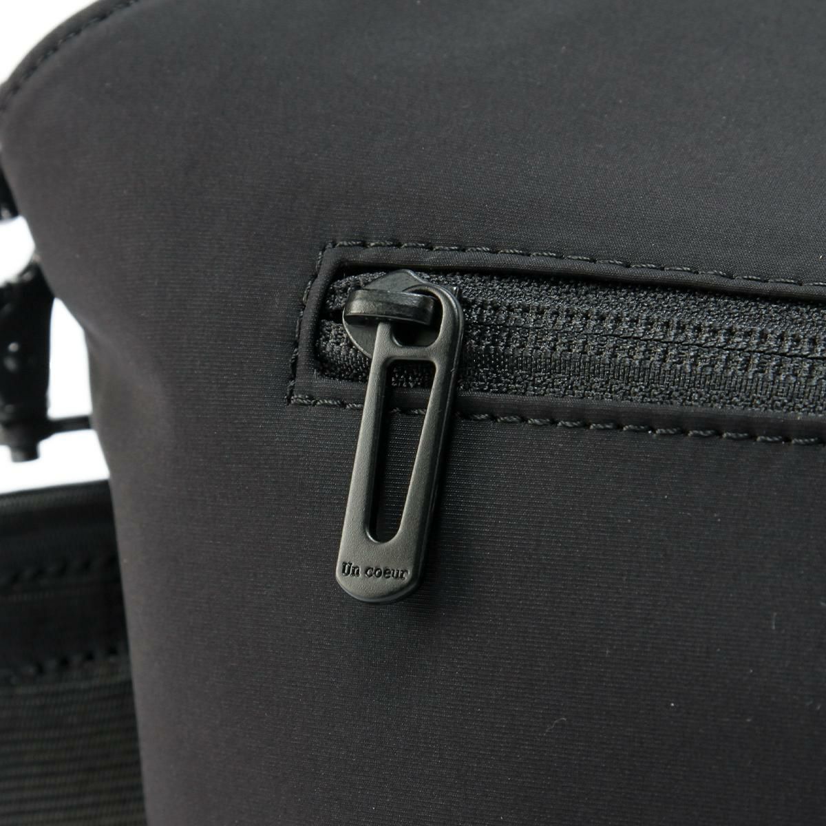 アンクール ハッチ ショルダーバッグ Un coeur hatch K904152