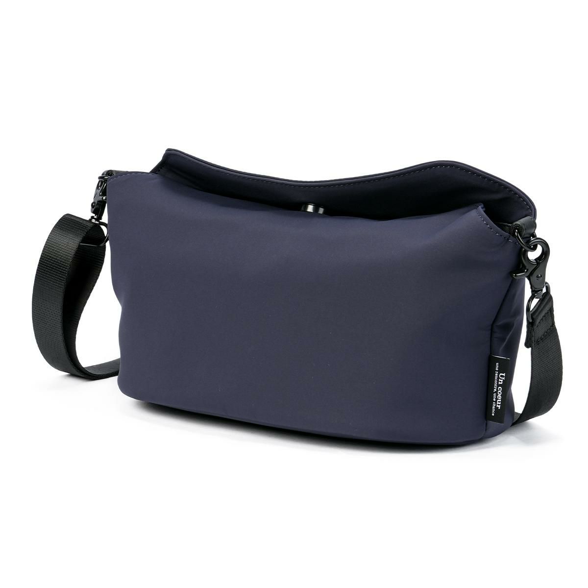 アンクール ハッチ ショルダーバッグ Un coeur hatch K904152