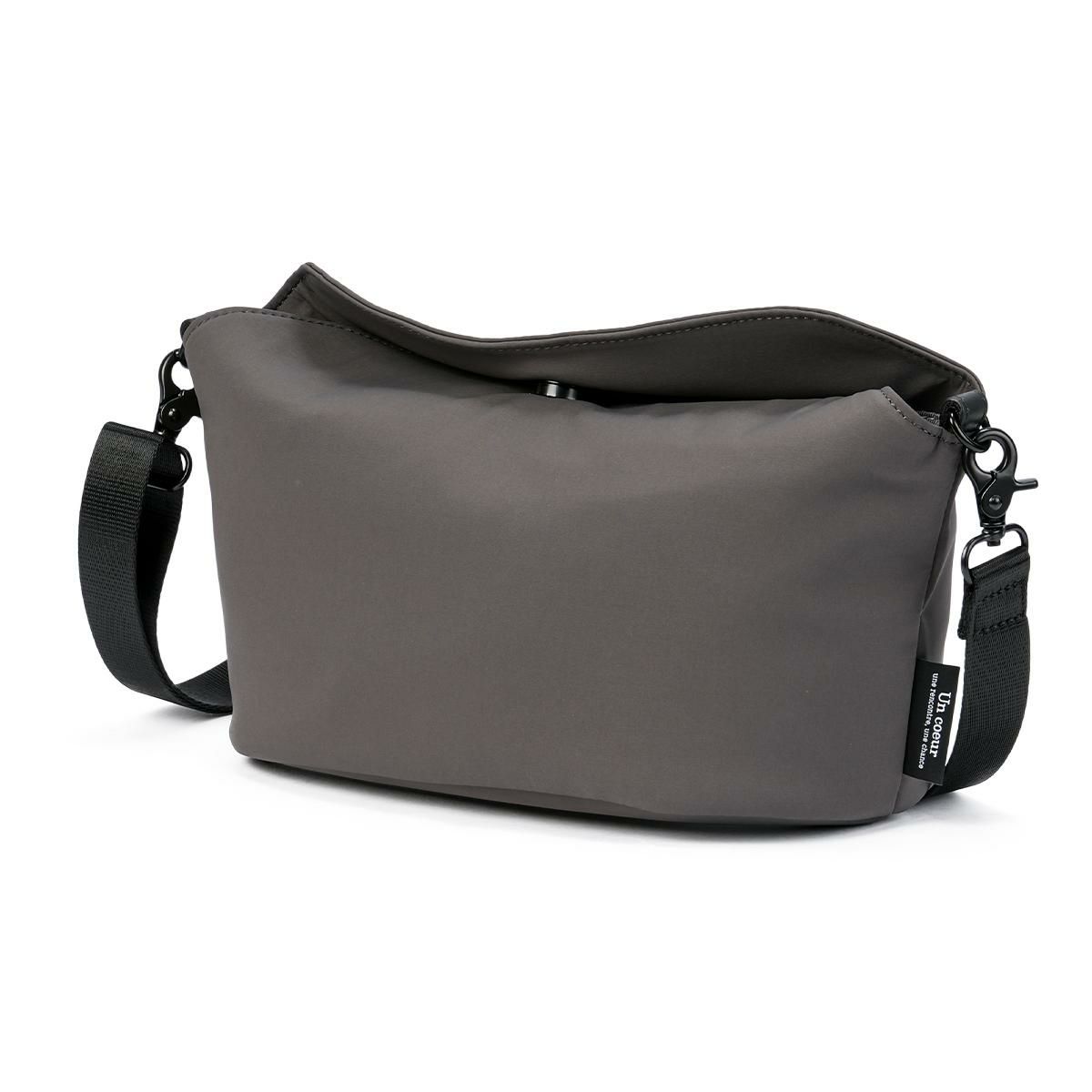 アンクール ハッチ ショルダーバッグ Un coeur hatch K904152