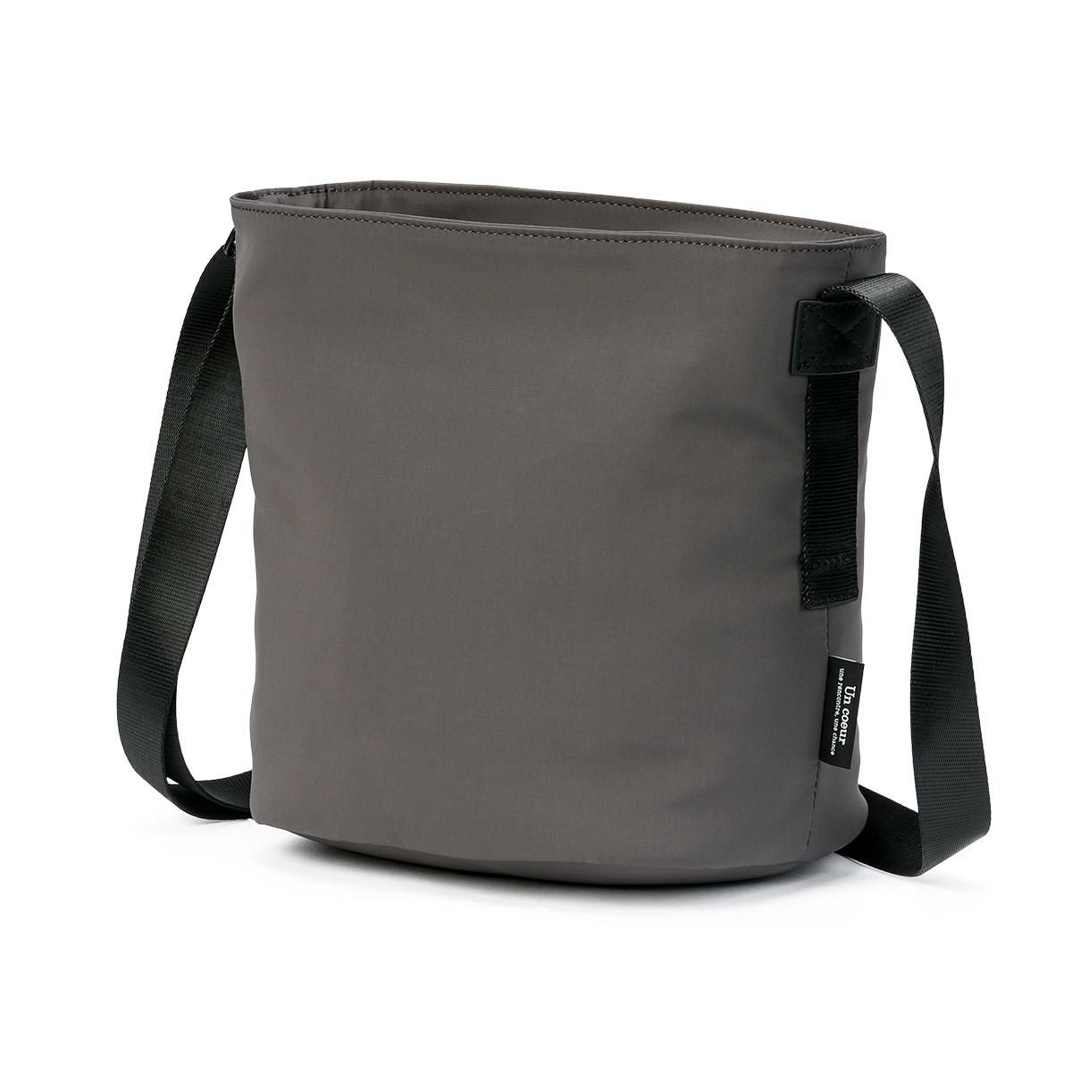 アンクール ハッチ ショルダーバッグ Un coeur hatch K904153