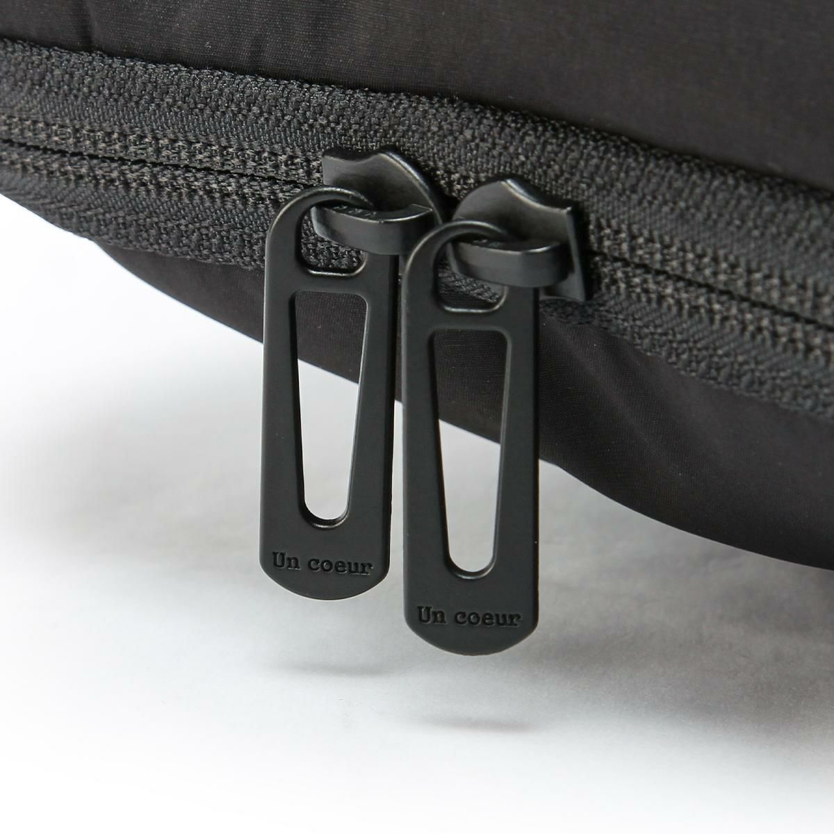 アンクール ハッチ ショルダーバッグ Un coeur hatch K904154