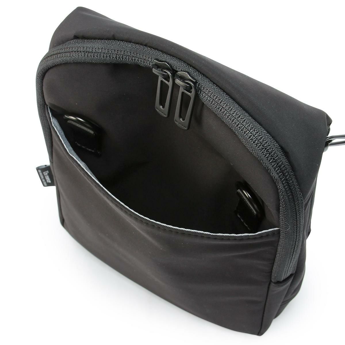 アンクール ハッチ ショルダーバッグ Un coeur hatch K904154