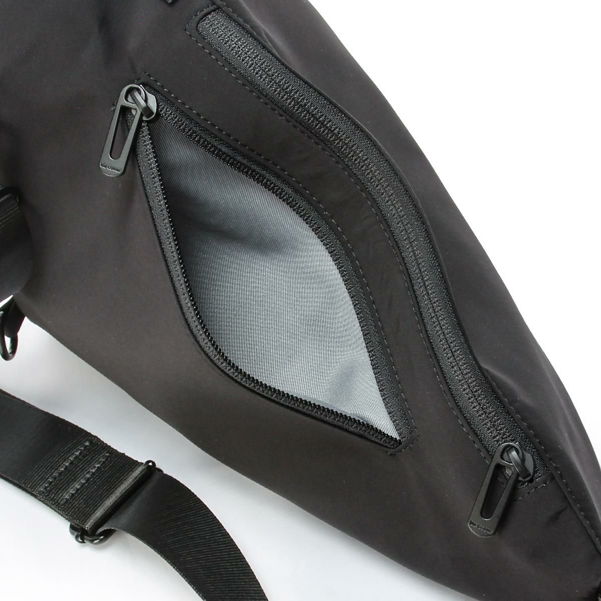 アンクール ハッチ ショルダーバッグ Un coeur hatch K904156