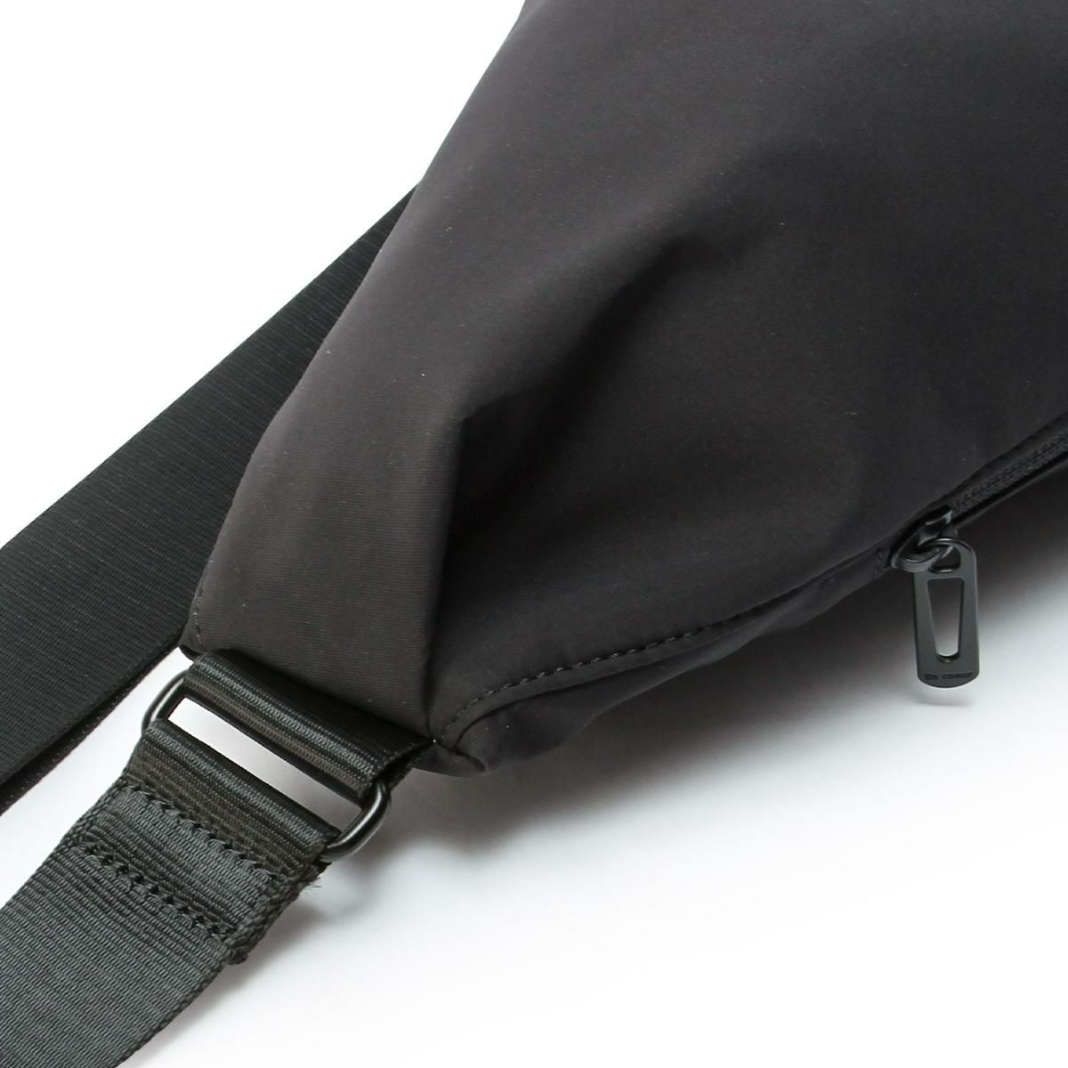 アンクール ハッチ ショルダーバッグ Un coeur hatch K904156