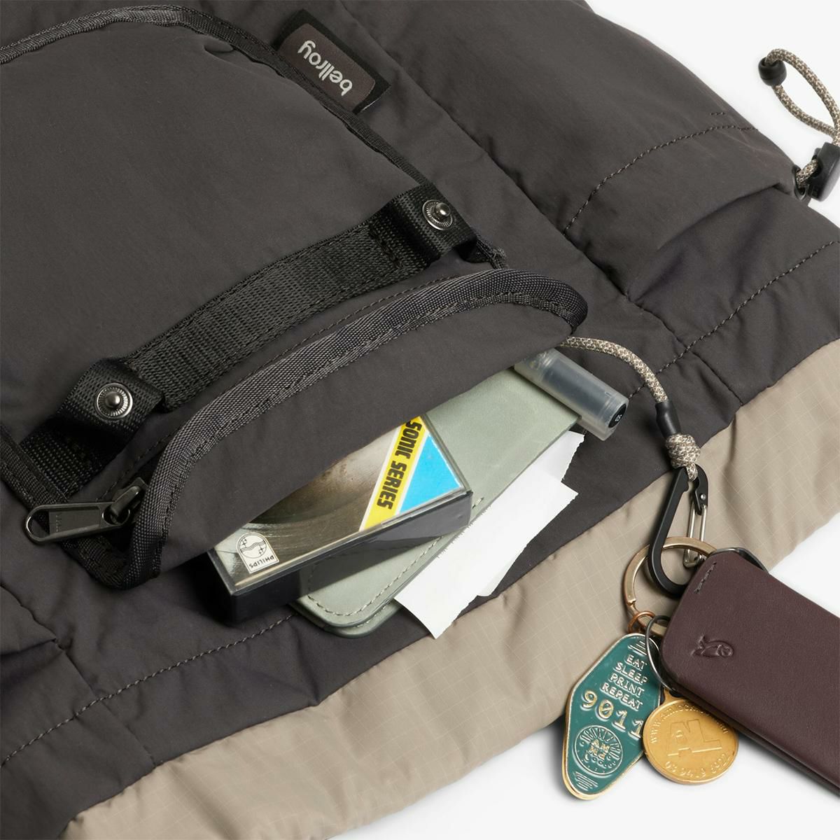 ベルロイ シンチ リュック Bellroy Cinch bhra