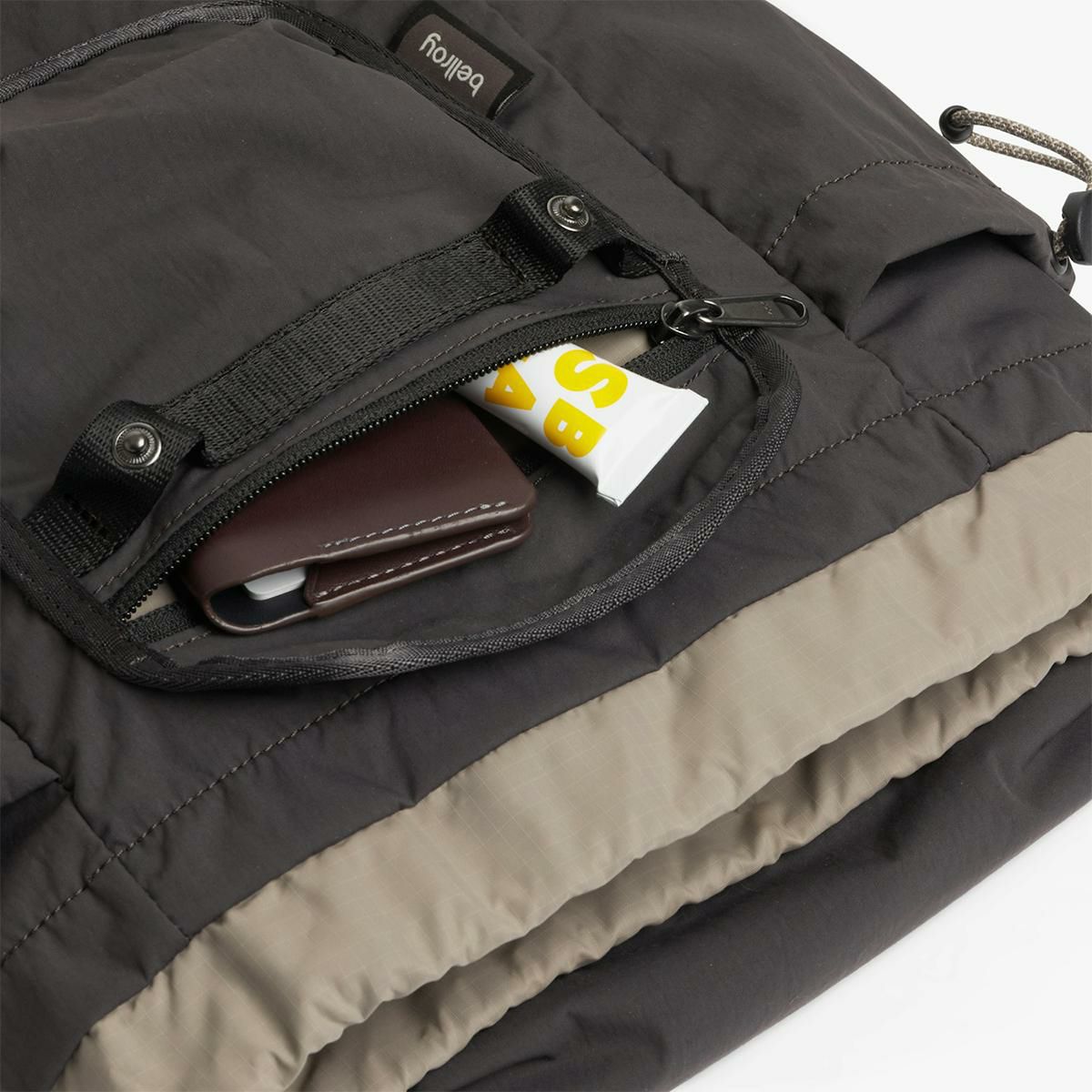 ベルロイ シンチ リュック Bellroy Cinch bhra