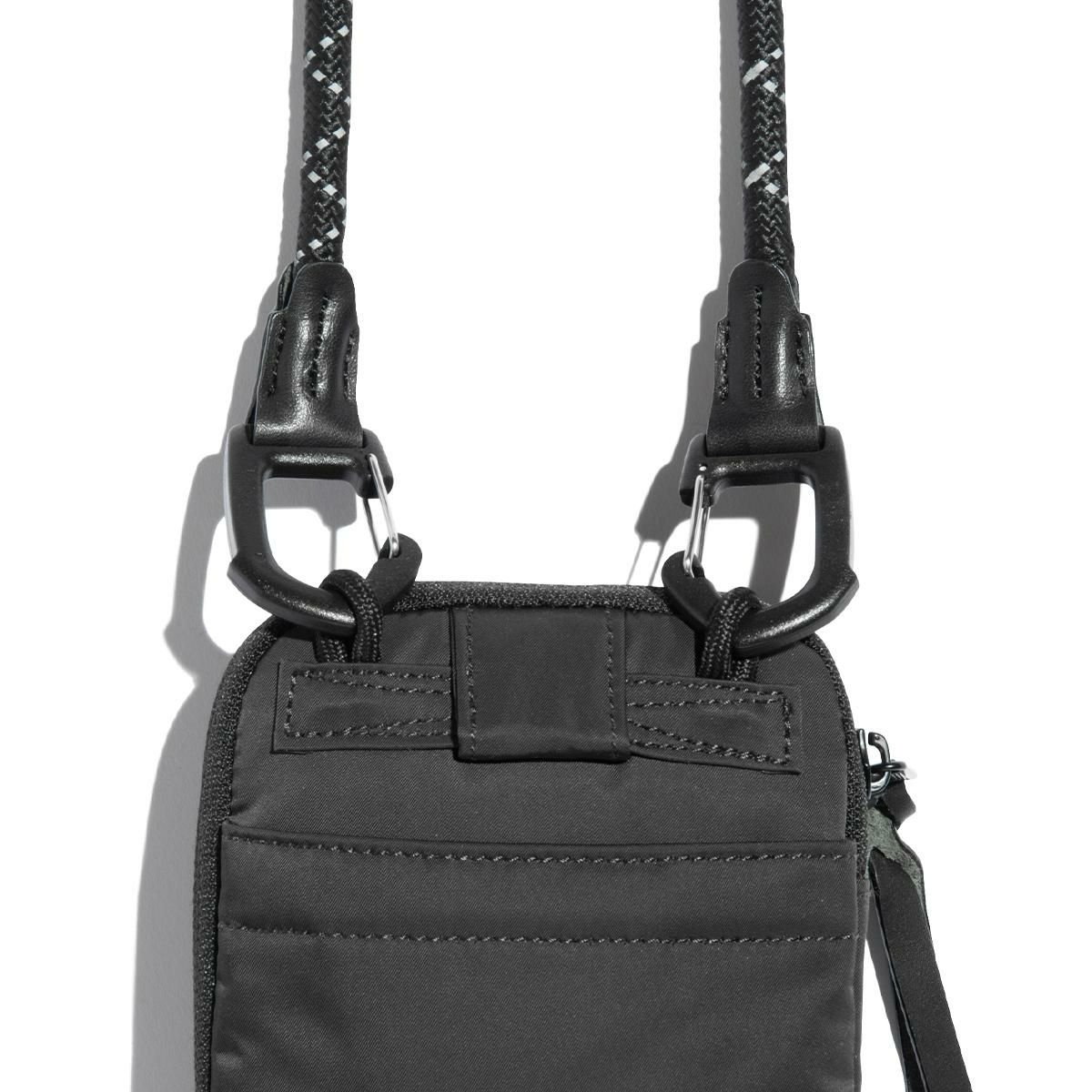 アントラック ショルダーバッグ UNTRACK 60211-01