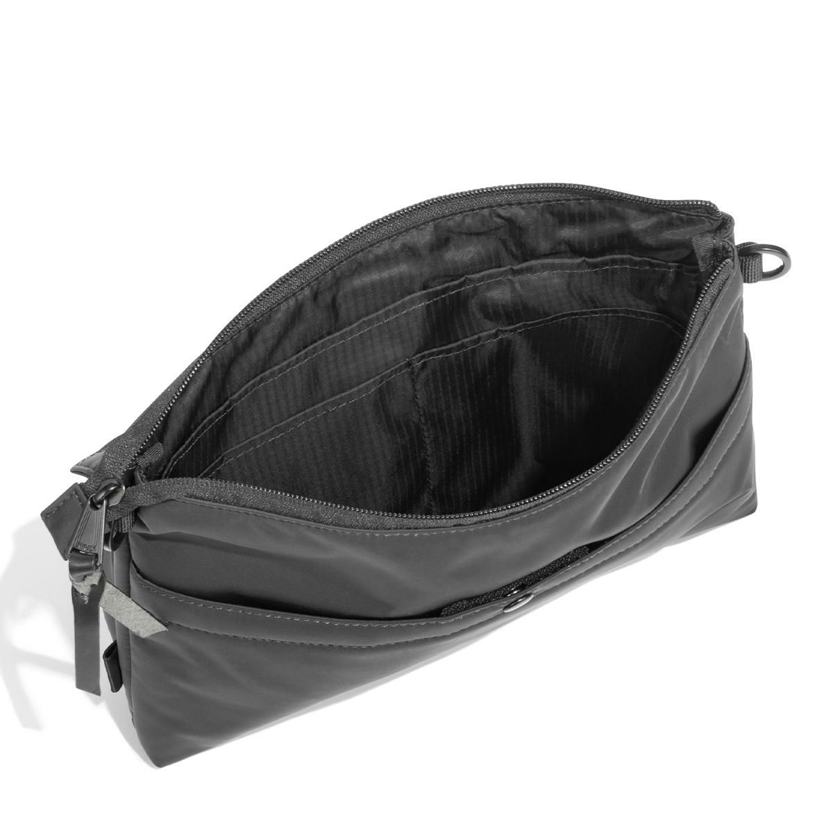 アントラック ショルダーバッグ UNTRACK 60212-01