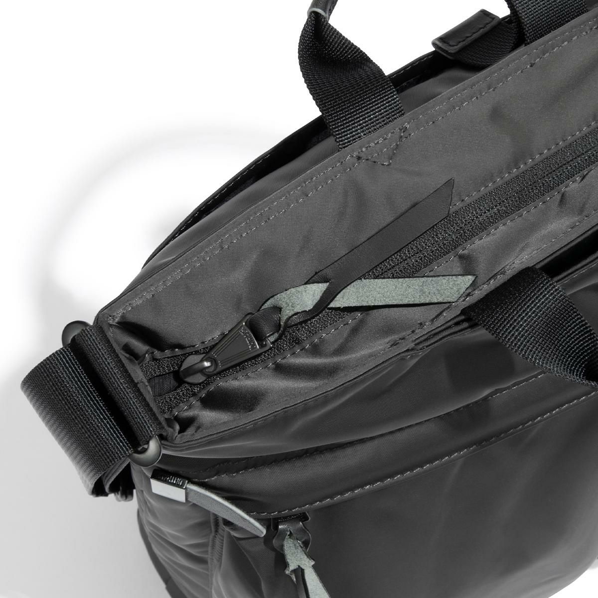 アントラック ヘルメットバッグ UNTRACK 60213-01