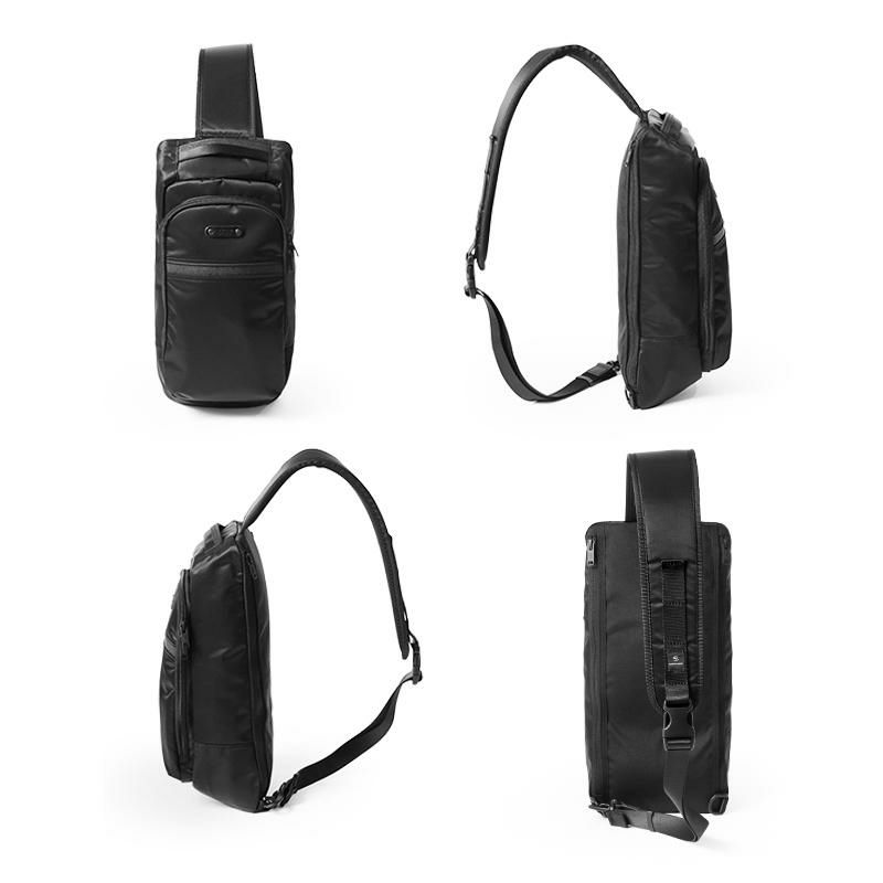 未使用級 マスターピース ボディバッグ レザーブラック ゴールド金具 ロゴ型押し マスターピース リザルト ボディバッグ master-piece Result 43315010